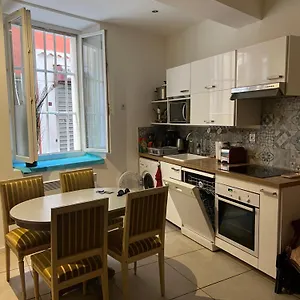 Typique Dans Le Centre Historique 47m2 Appartement La Ciotat